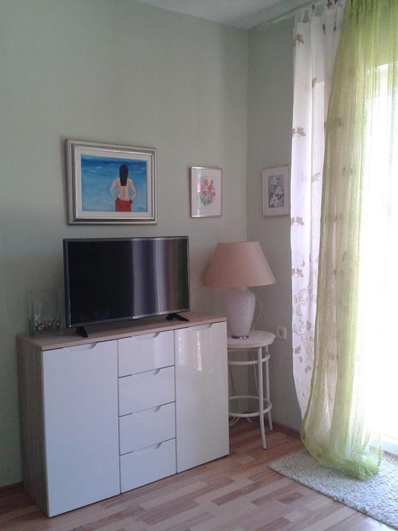 Apartment Splitska Buitenkant foto
